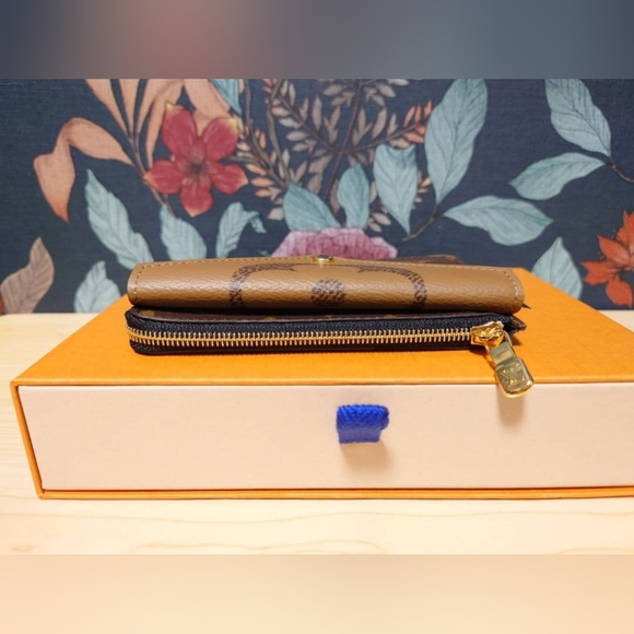 Louis Vuitton Card Holder Recto Verso - Picture 7 of 14